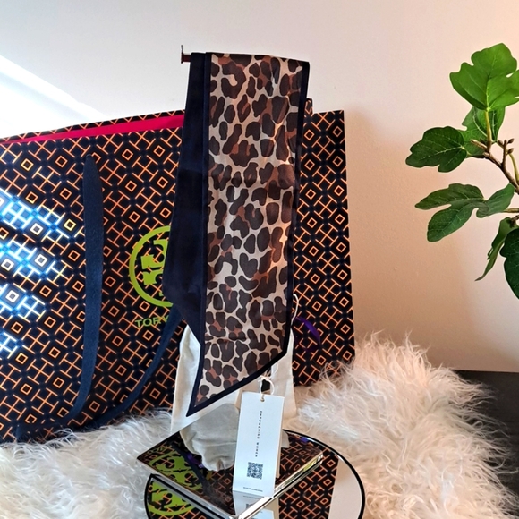 Tory Burch Reva Leopard Necktie/Twilly NWTs - Picture 1 of 7